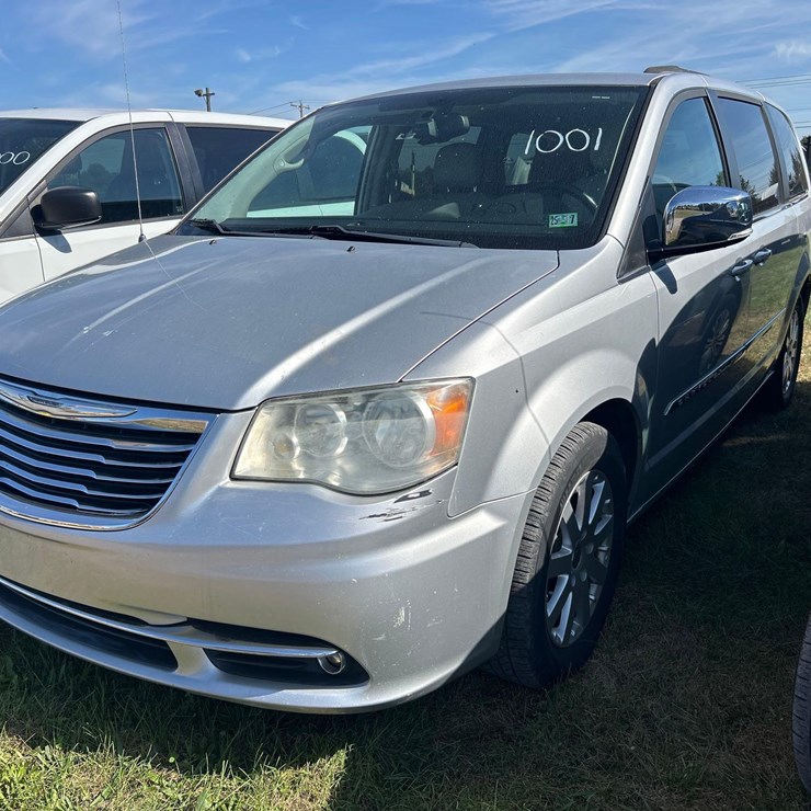 2012 Chrysler Town and Country