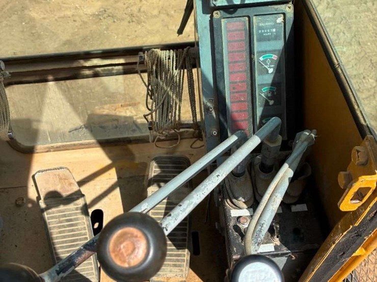 1993-kobelco-7080-image-35