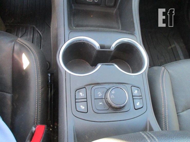 2021-gmc-terrain-slt-image-10