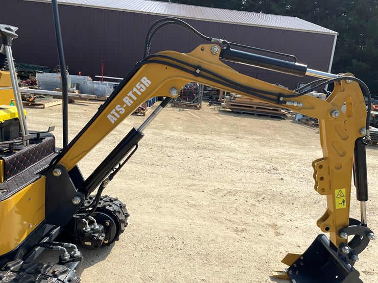 #213-•-new-rt15r-mini-excavator-image-10
