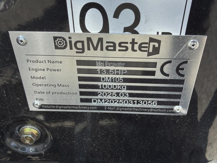 2025-dig-master-dm105-excavator-image-18