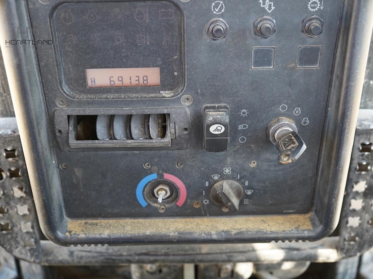 2007-caterpillar-d6n-lgp-image-21