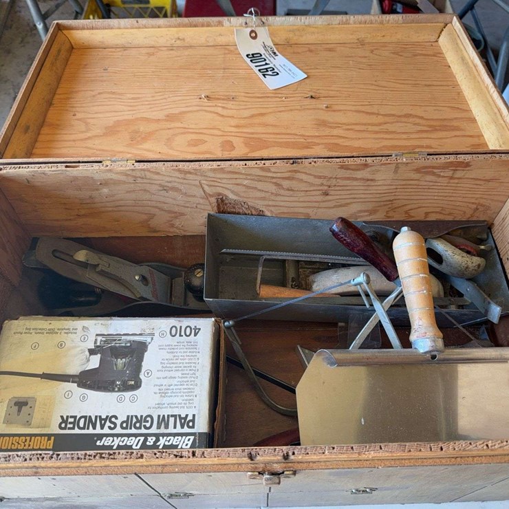 Woodworking/drywall tools, palm sander, Planes - In Wooden Box