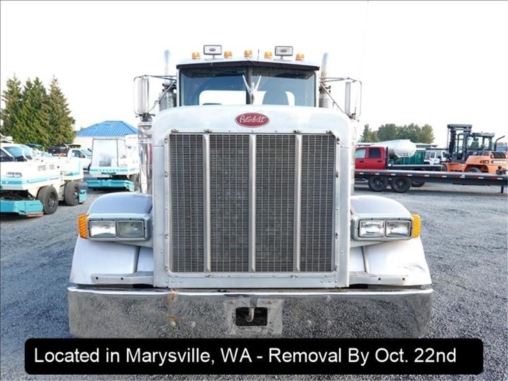 2000-peterbilt-379-image-28