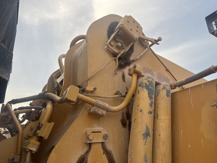 caterpillar-988k-image-99