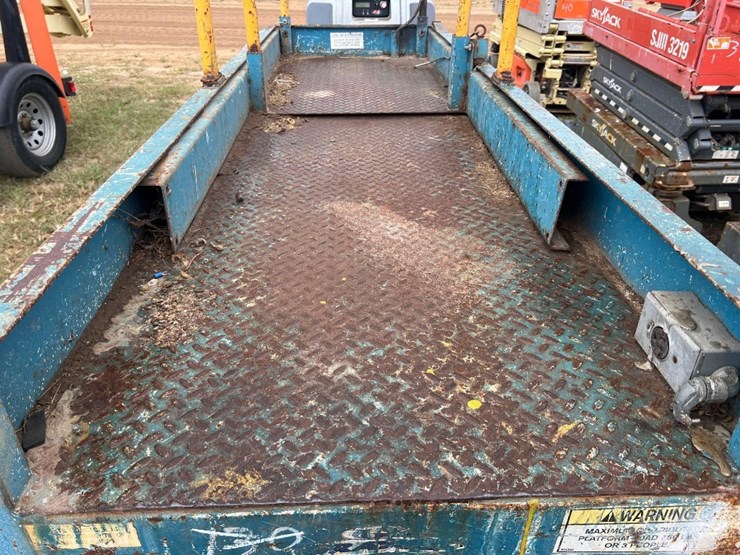 1999-snorkel-20ne-electric-scissor-lift-image-8