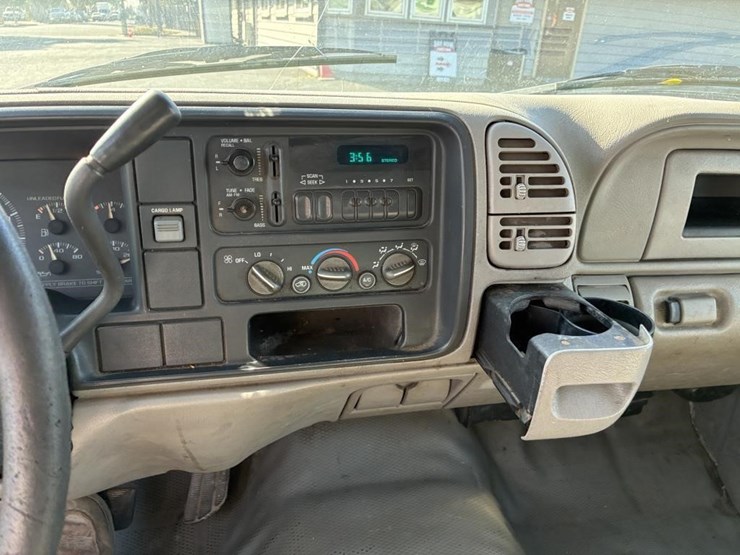 1998-gmc-sierra-3500-image-12