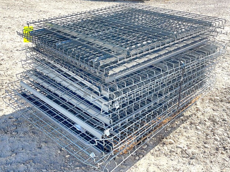 group-of-pallet-rack-mesh-shelving-image-3