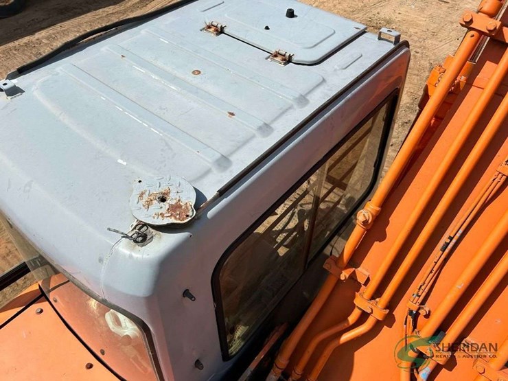 hitachi-ex200-lc-image-38