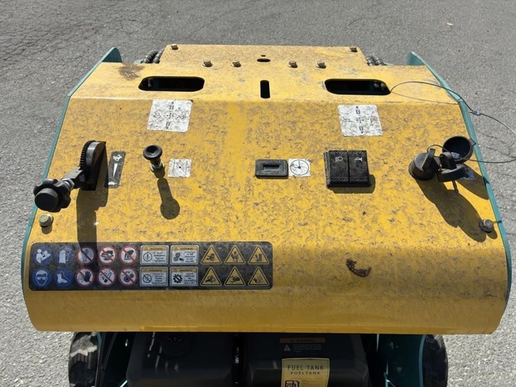 2024-mach-pro-mps300-skid-steer-image-10