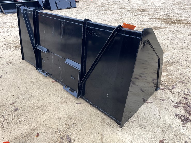 #2010-•-new-kc-oversized-qt-light-material-skid-steer-bucket-image-4