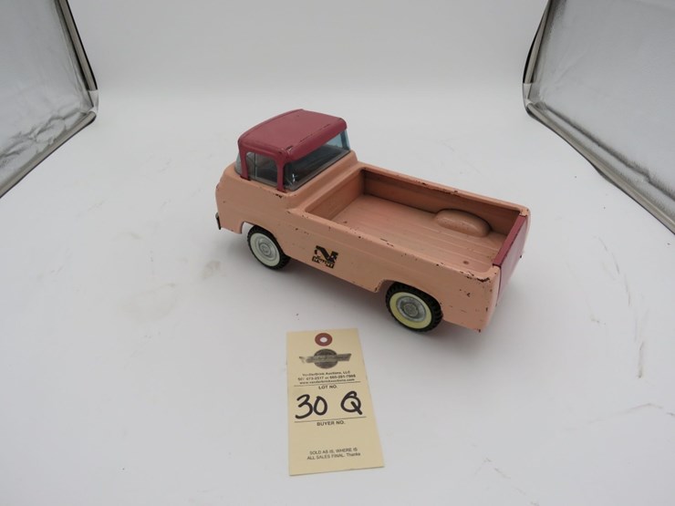 nylint-pink-ford-econoline-pickup-truck-image-4