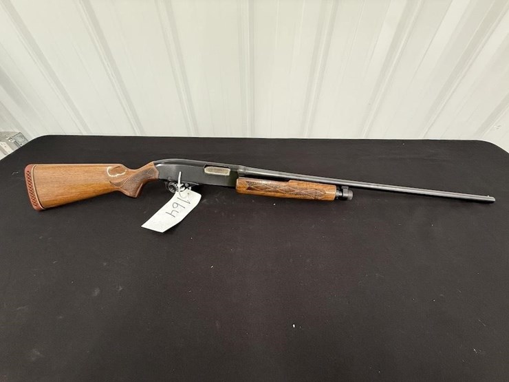 winchester-model-1200-20-gauge-shotgun-image-1