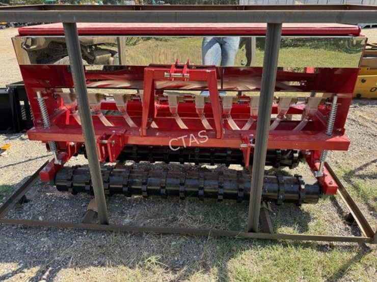 #156-•-industry-skid-steer-seeder-image-3