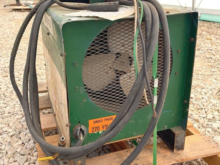 miller-dialarc-250-ac/dc-welder-image-5