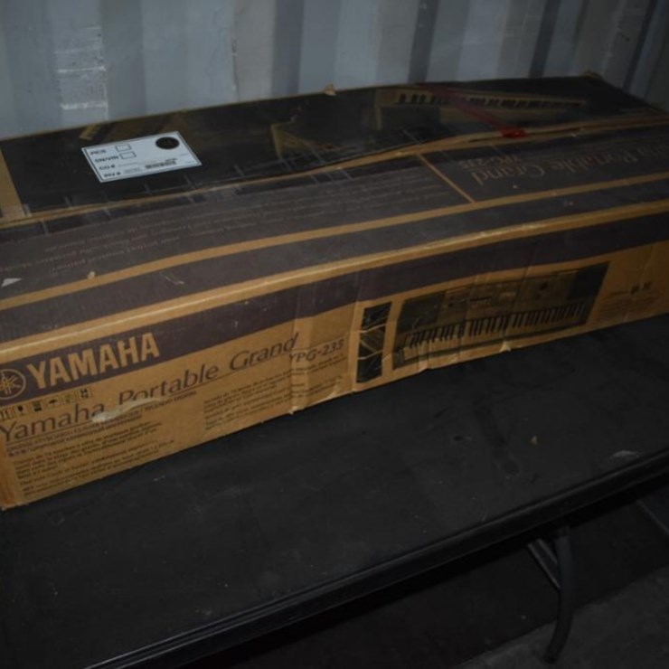 Yamaha YPG-235 Portable Grand Keyboard