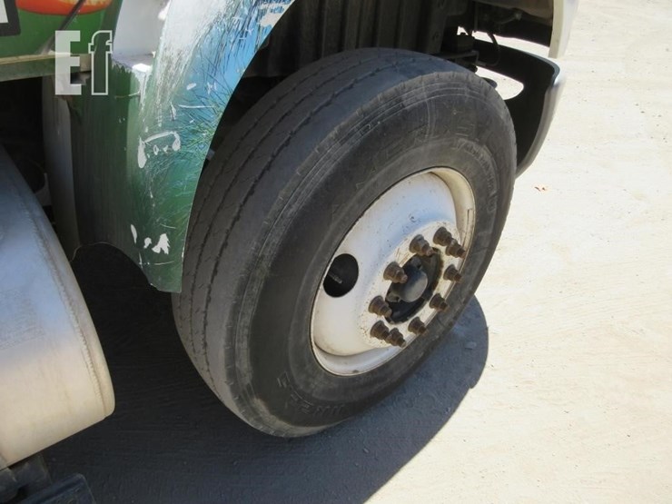 2014-international-durastar-4300-image-25