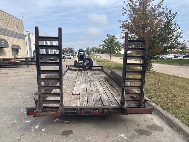 #5075-•-2004-b-&-b-18'-utility-trailer-image-3