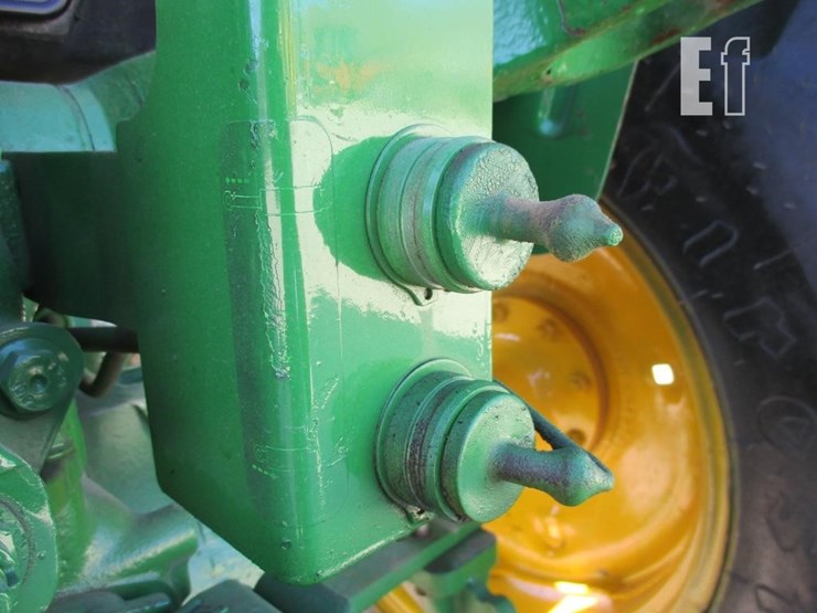2011-john-deere-5055d-image-18