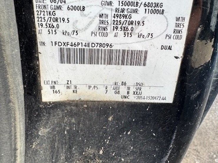 2004-ford-f450-sd-image-26
