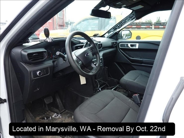 2020-ford-explorer-image-5