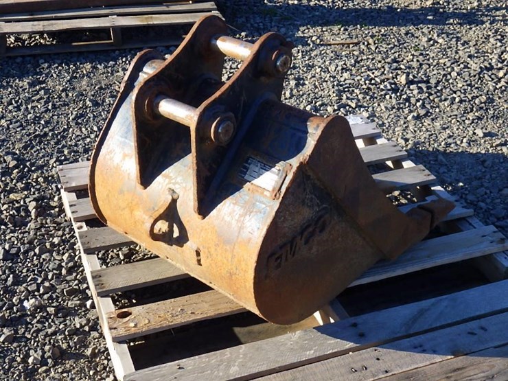 fmco-excavator-bucket-22.5"-image-4