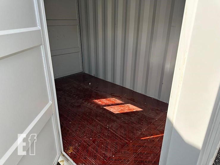 hurricane-6'x10'10"x81"-shipping-container-image-5