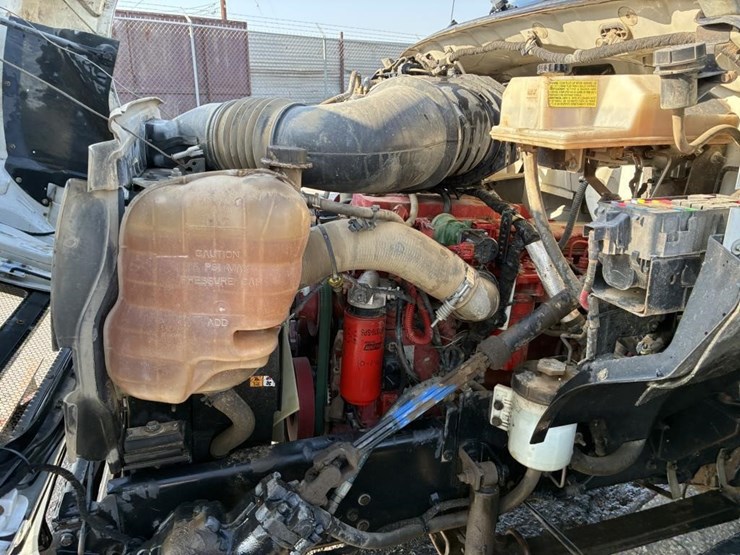 2010-ford-f650-image-7