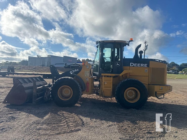 2017-deere-624kii-image-6