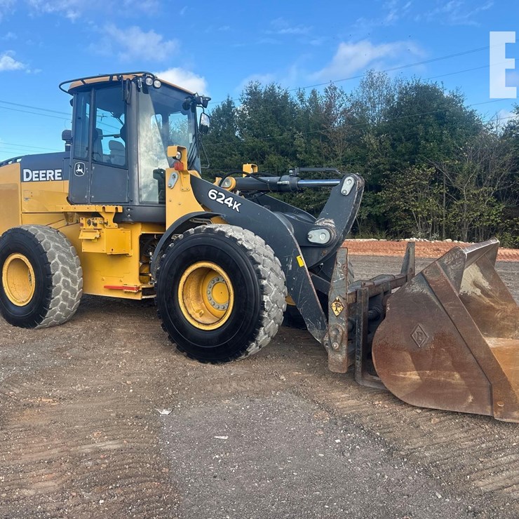 2017 DEERE 624KII