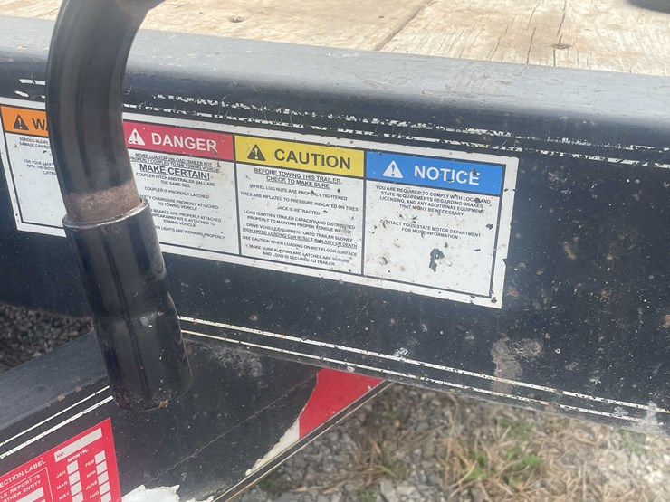 #8618-•-2021-pj-20'-tilt-deck-equipment-trailer-(has-wi-title)-(aps)-image-24