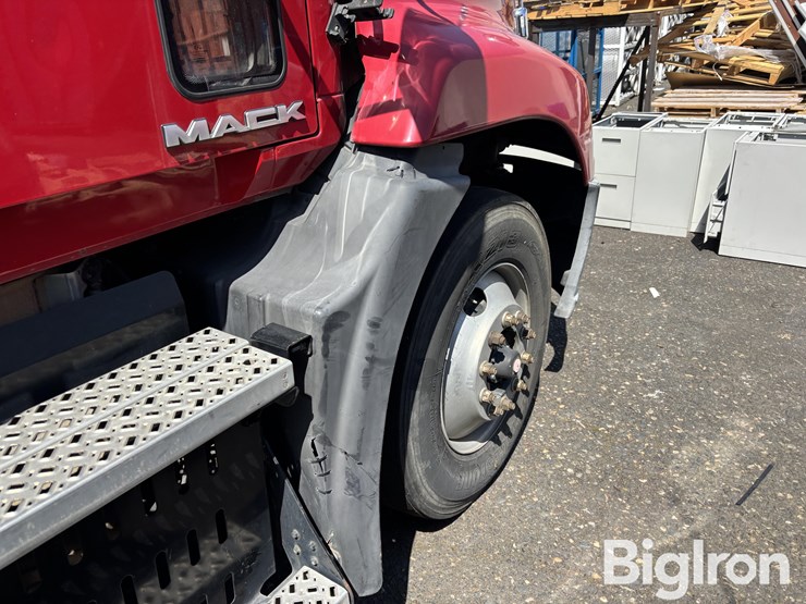 2015-mack-600-truck-tractor-image-20