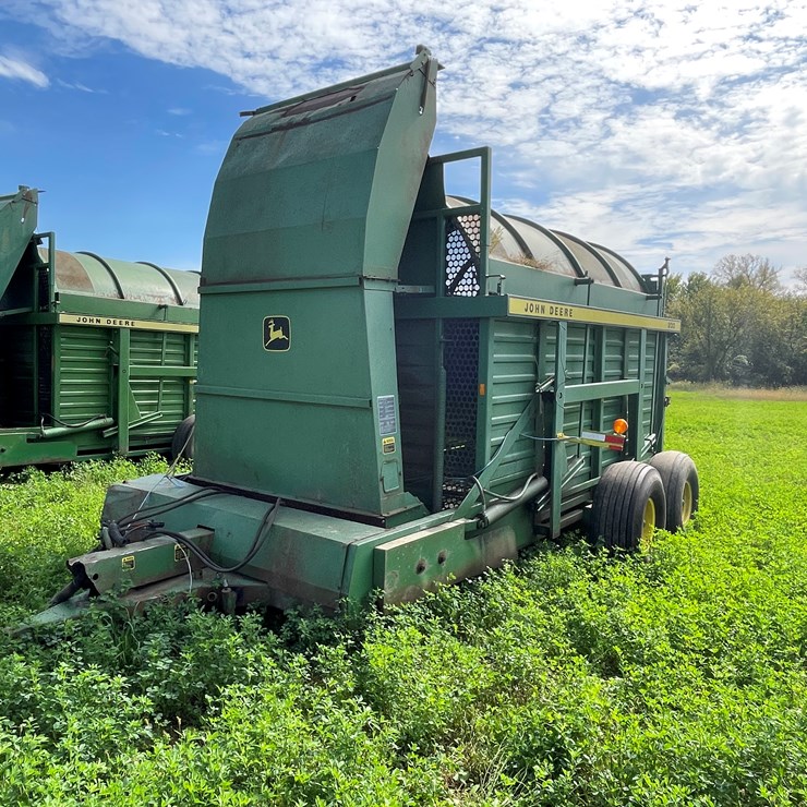JOHN DEERE 200