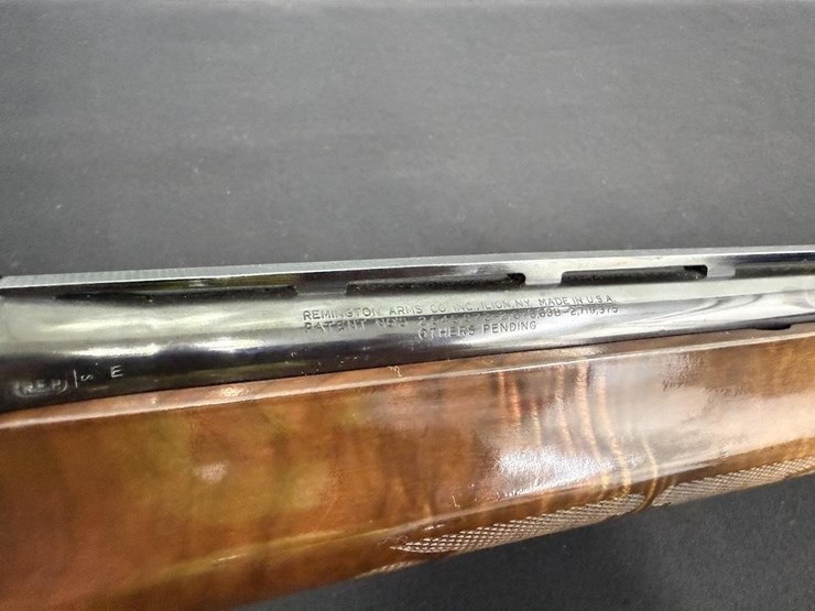 remington-1100-12-gauge-shotgun-image-3
