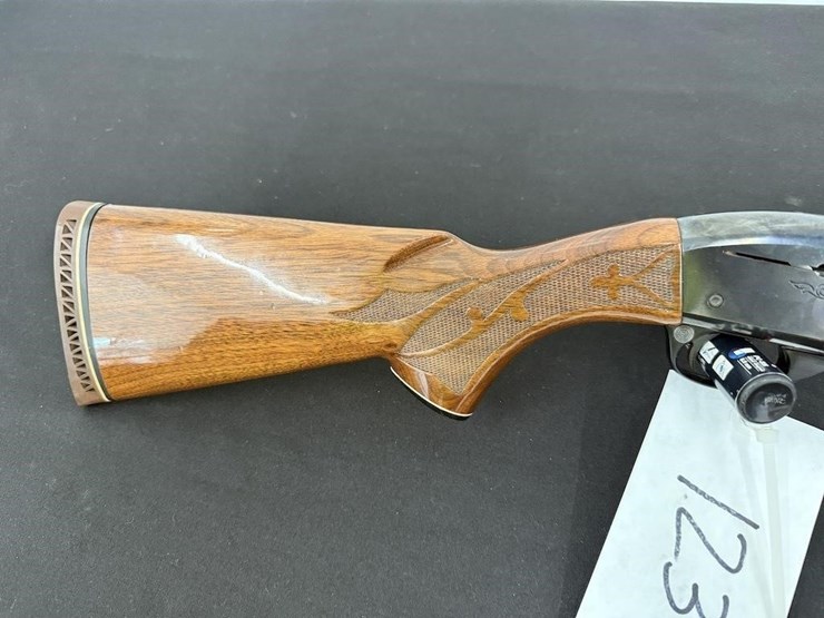 remington-1100-lw-20-gauge-shotgun-image-4