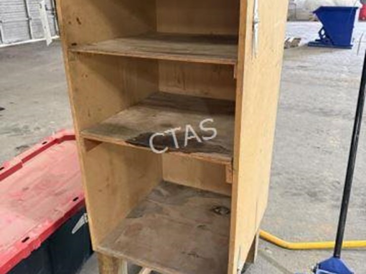 #4-•-handmade-wood-storage-shelf-on-wheels-image-1