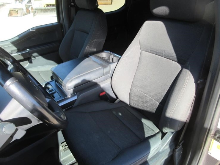 2022-ford-f150-image-8