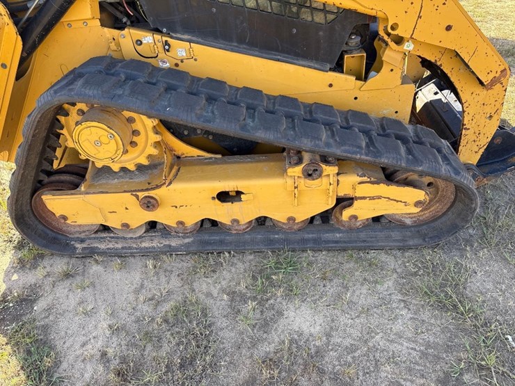 2020-caterpillar-299d3-xe-image-9