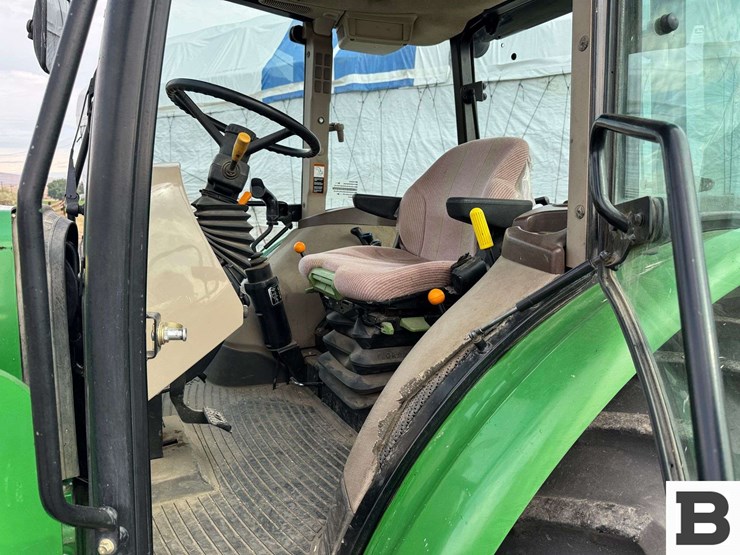 2011-john-deere-6115d-image-80