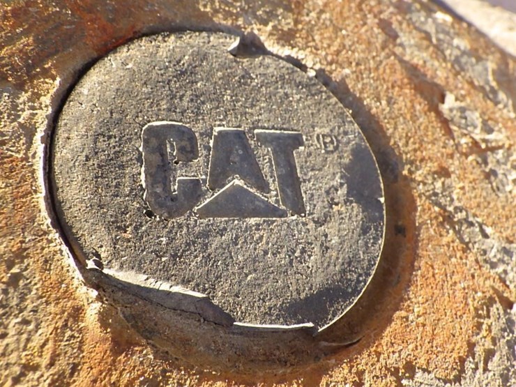 cat-excavator-attachment-image-5