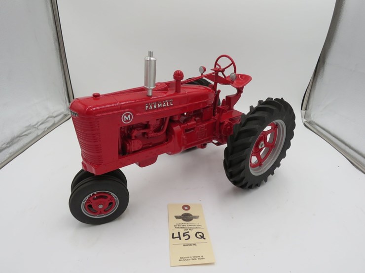 mccormick-deering-m-farmall-1/8-scale-tractor-image-5