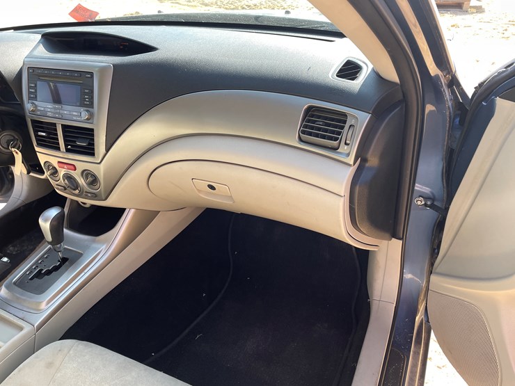 #109-•-2010-subaru-impreza-(has-wi-title)-image-41