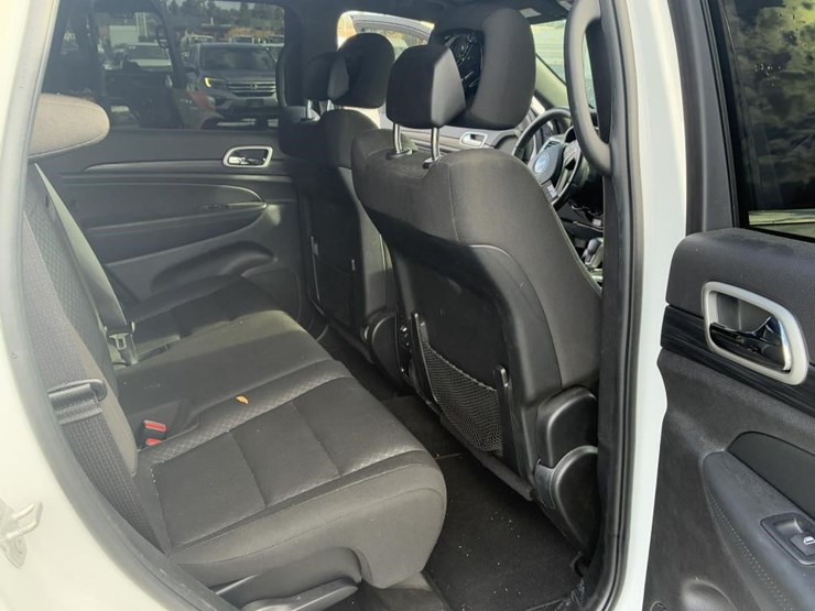 2020-jeep-grand-cherokee-image-10
