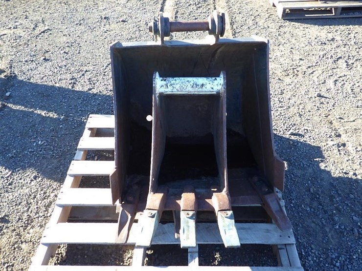 excavator-buckets-qty.2-26"/12"-image-5