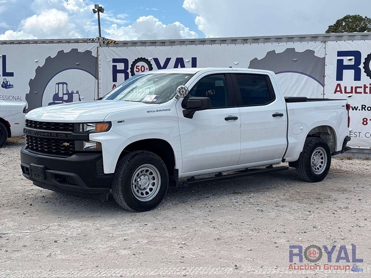 2022-chevrolet-silverado-1500-image-1