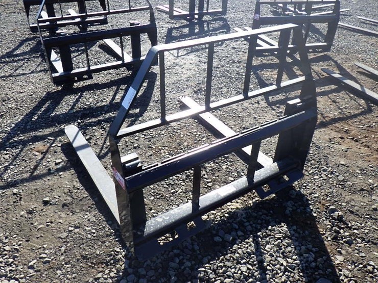 kivel-skid-steer-fork-attachment-48"-image-2