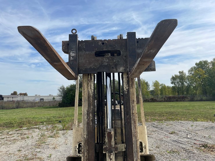 #8614-•-allis-chalmers-p50-forklift-(aps)-image-69