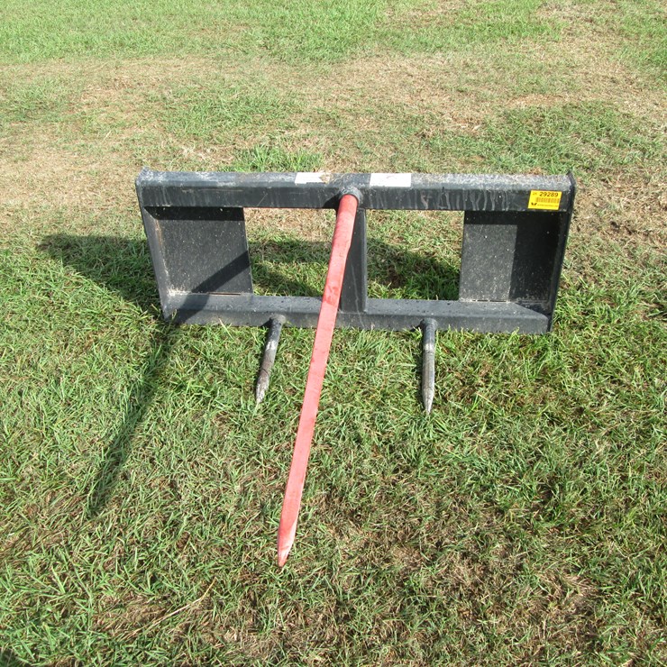 #29289 • Bad Boy Skid Steer Hay Fork BBFH804220043
