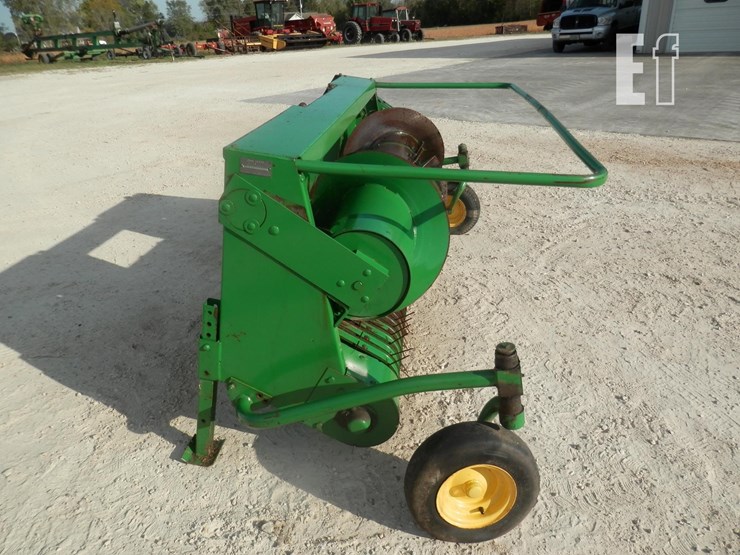 john-deere-5820-image-10