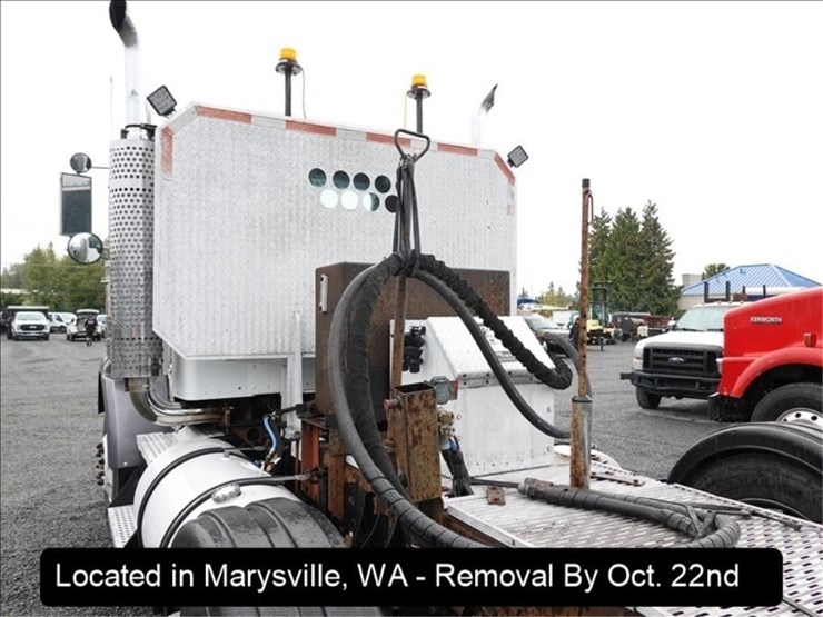 2003-kenworth-t800b-image-3